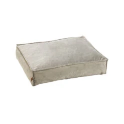 Designed By Lotte Nalino Hondenkussen -Honden Benodigdheden Winkel CaT57wcT7d9Wr41GV7fkmBpn3h9nMB metaRGVzaWduZWQtYnktTG90dGUtTmFsaW5vLUhvbmRlbmt1c3Nlbi0tLUdyaWpzLmpwZw